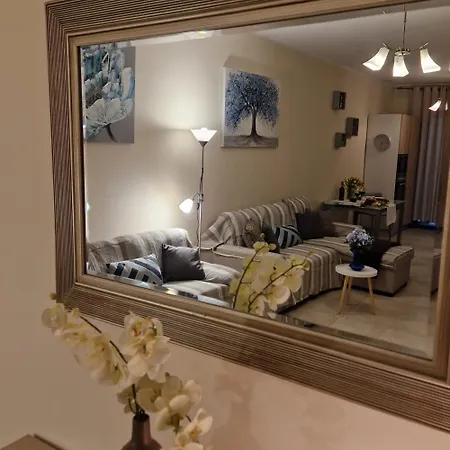דירה Viani Large Superior 3-bedroom סליאמה