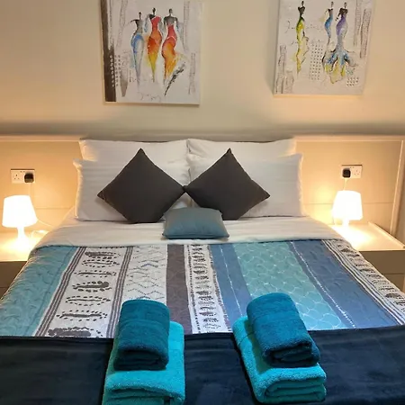 דירה Viani Large Superior 3-bedroom
