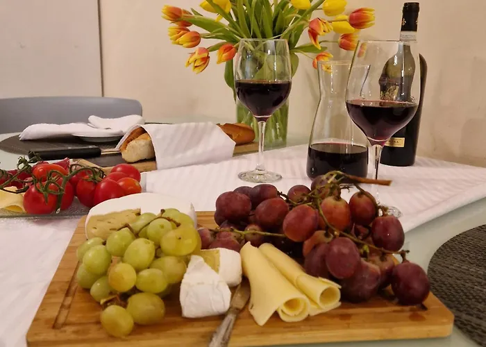 Viani Large Superior 3-bedroom *